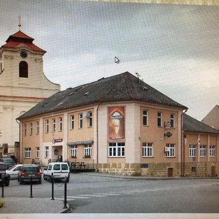 U Svaté Kateřiny český Ráj Pensión *